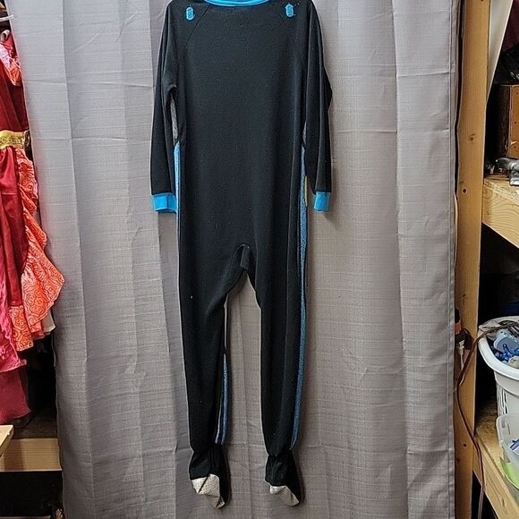 JUSTICE LEAGUE BOYS TACTICAL BATMAN COSTUME plus one piece jammies - Picture 10 of 13